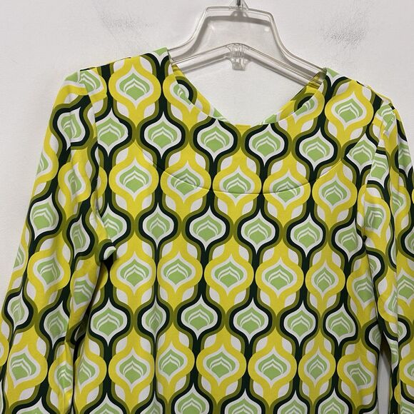 J McLaughlin Catalina Cloth Geometric Green Yellow Top M Mod 3/4 Sleeve V Back - Picture 4 of 11